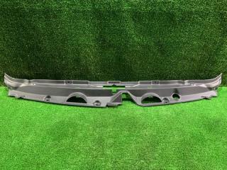 Запчасть накладка замка капота Toyota Wish 2006