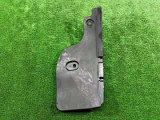 Подкрылок задний левый Toyota Ractis 2012