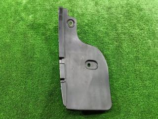 Подкрылок задний правый Toyota Ractis 2010