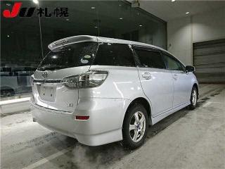 Задняя часть кузова Toyota Wish 2012