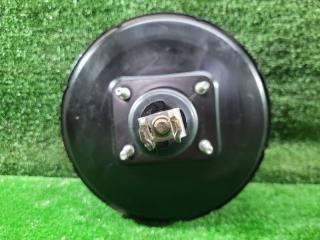 Запчасть вакуумный усилитель тормозов Toyota Vitz 2011