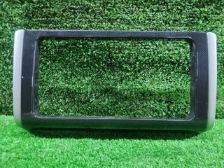 Запчасть консоль магнитофона Toyota Wish 2012