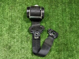 Запчасть ремень безопасности задний правый Toyota Ractis 2012