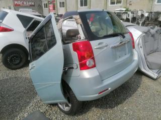 Задняя часть кузова Toyota Raum 2003