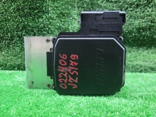 Запчасть блок abs Toyota Crown 2001