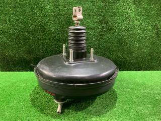 Запчасть вакуумный усилитель тормозов Toyota Vitz 2011