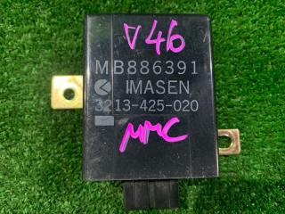 Запчасть блок управления полным приводом Mitsubishi Pajero 1996