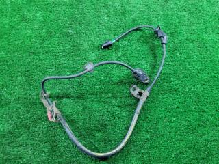 Запчасть датчик abs передний правый Toyota Ist 2005