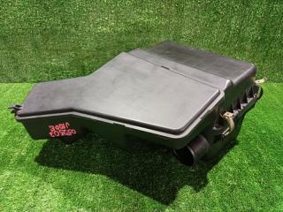Корпус воздушного фильтра Toyota Cami 2000