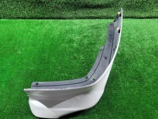 Запчасть брызговик задний правый Mitsubishi Pajero