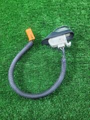 Запчасть габаритный огонь на крыло передний правый Toyota Crown 2001