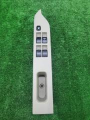 Запчасть блок управления стеклоподъемниками передний правый Mitsubishi Delica D:5 2007