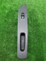 Блок управления стеклоподъемниками передний левый Mitsubishi Chariot Grandis 1999 N94W 4G64 MR329952 контрактная