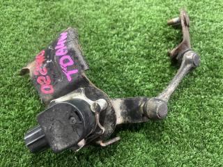 Датчик высоты дорожного просвета задний Suzuki Escudo 2013 контрактная Датчик высоты дорожного просвета задний Suzuki Escudo 2013