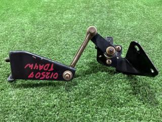 Датчик высоты дорожного просвета передний левый Suzuki Escudo 2013 контрактная Датчик высоты дорожного просвета передний левый Suzuki Escudo 2013