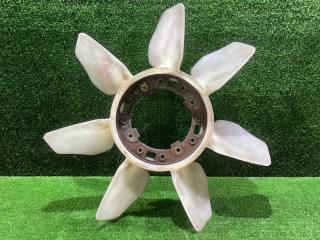 Запчасть лопасть вентилятора Toyota Hiace 2003