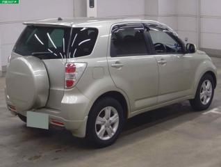 Подкрылок задний левый Toyota Rush 2012