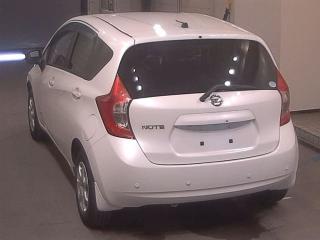 Обшивка багажника левая Nissan Note 2015