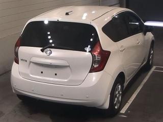 Обшивка багажника правая Nissan Note 2015