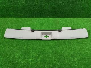 Накладка на порог багажника Nissan X-Trail 2006