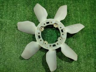 Запчасть лопасть вентилятора Toyota Hiace