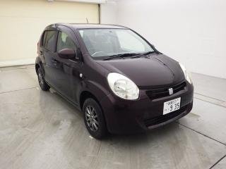 Зеркало заднего вида боковое правое Toyota Passo 2010