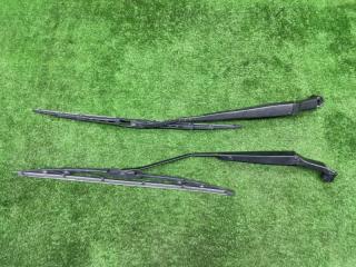 Запчасть дворник лобового стекла передний Toyota Hilux Surf 2000