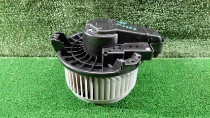 Запчасть мотор печки Toyota Auris 2013