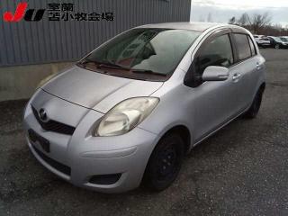 Запчасть фара передняя правая Toyota Vitz 2008