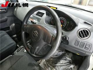 Рамка магнитолы Suzuki Swift 2010
