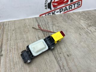 Датчик удара Airbag A3 2008 8P