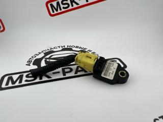 Фото запчасти датчик удара airbag Hyundai I30 2009 контрактная запчасть Запчасть датчик удара airbag Hyundai I30 2009