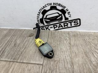 Датчик подушки безопасности Kia Ceed 2006 95920QA100 контрактная