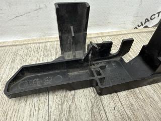 Накладка замка капота 5 2006 CR