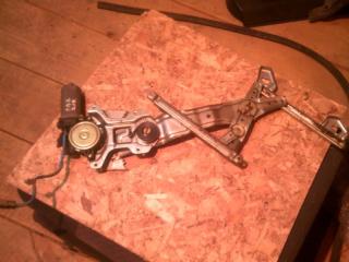 Стеклоподъемник задний правый honda INTEGRA