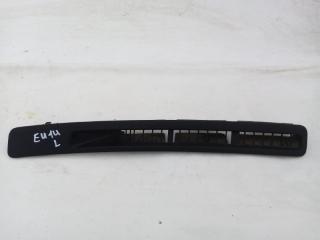 Запчасть решетка вентиляционная левая Nissan Bluebird 1998