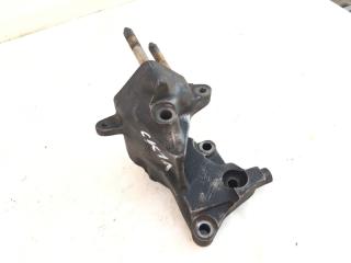 Кронштейн двигателя правый MITSUBISHI Lancer 1998