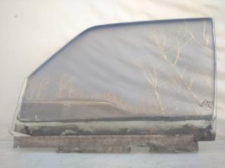 Запчасть стекло переднее левое Mercedes-Benz S-Class 1989