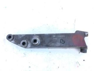 Кронштейн двигателя Opel Vectra 1996
