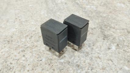 Запчасть реле Ford Focus 2004