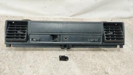 Запчасть дефлектор воздуховода bmw 3-series 1992