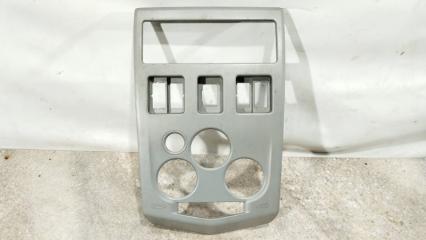 Запчасть накладка торпедо RENAULT LOGAN 2006