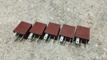 Запчасть реле RENAULT LOGAN 2006