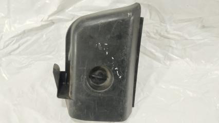 Запчасть накладка багажника правая bmw 3-series 1992