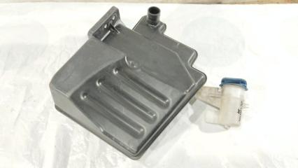 Запчасть бачок омывателя Skoda Octavia 2013