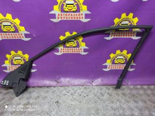 Запчасть накладка на дверь передняя правая Infiniti M35 2007