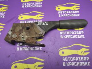 Запчасть ручка ручника Nissan Vanette 2000
