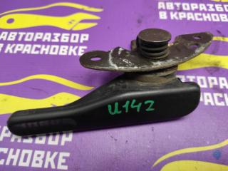 Запчасть ручка открывания бензобака Nissan Bluebird 2000