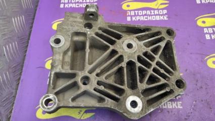 Кронштейн компрессора кондиционера Sunny 1999 FB15-043034 QG15DE Кронштейн компрессора кондиционера Sunny 1999 FB15-043034 QG15DE