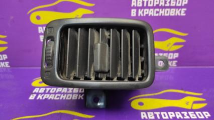 Запчасть воздуховод салона передний левый Nissan Maxima 1996